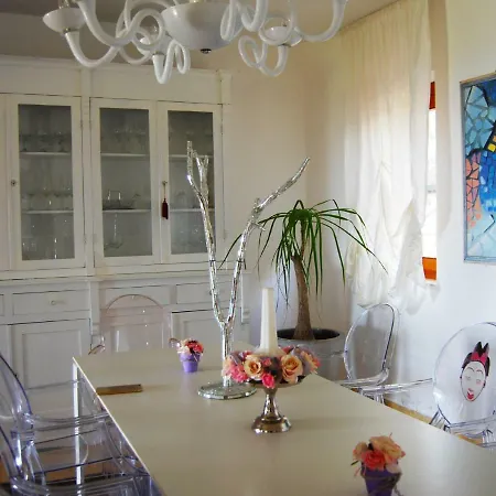 Elegante Con Giardino Sul Mare 别墅 *