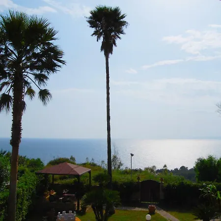 Elegante Con Giardino Sul Mare 利卡斯戴勒